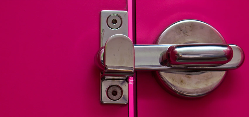 Childproof Gate Lock in Newman, California